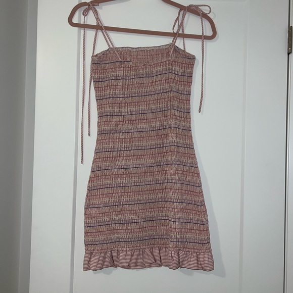 Honey Boutique Pink strip mini dress with bow tie shoulders - Picture 2 of 6